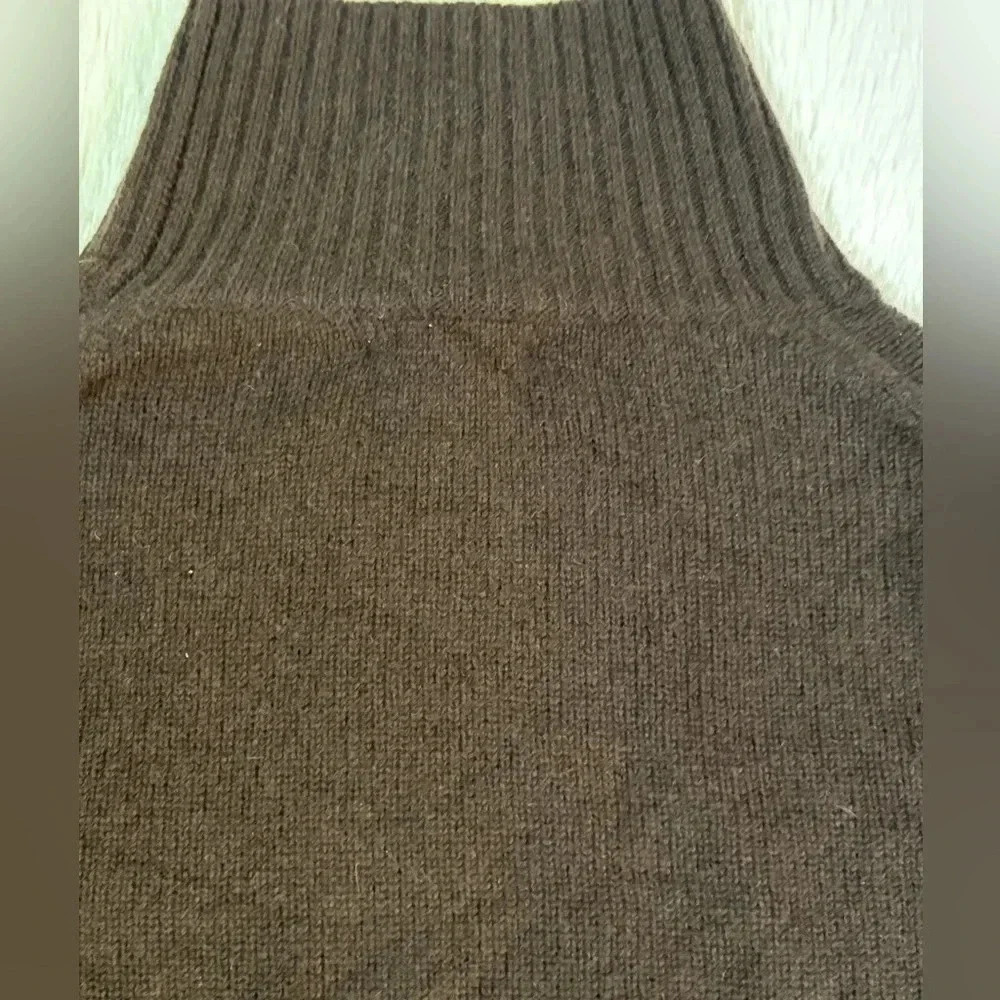Banana Republic Cashmere women’s sweater - Picture 6 of 6